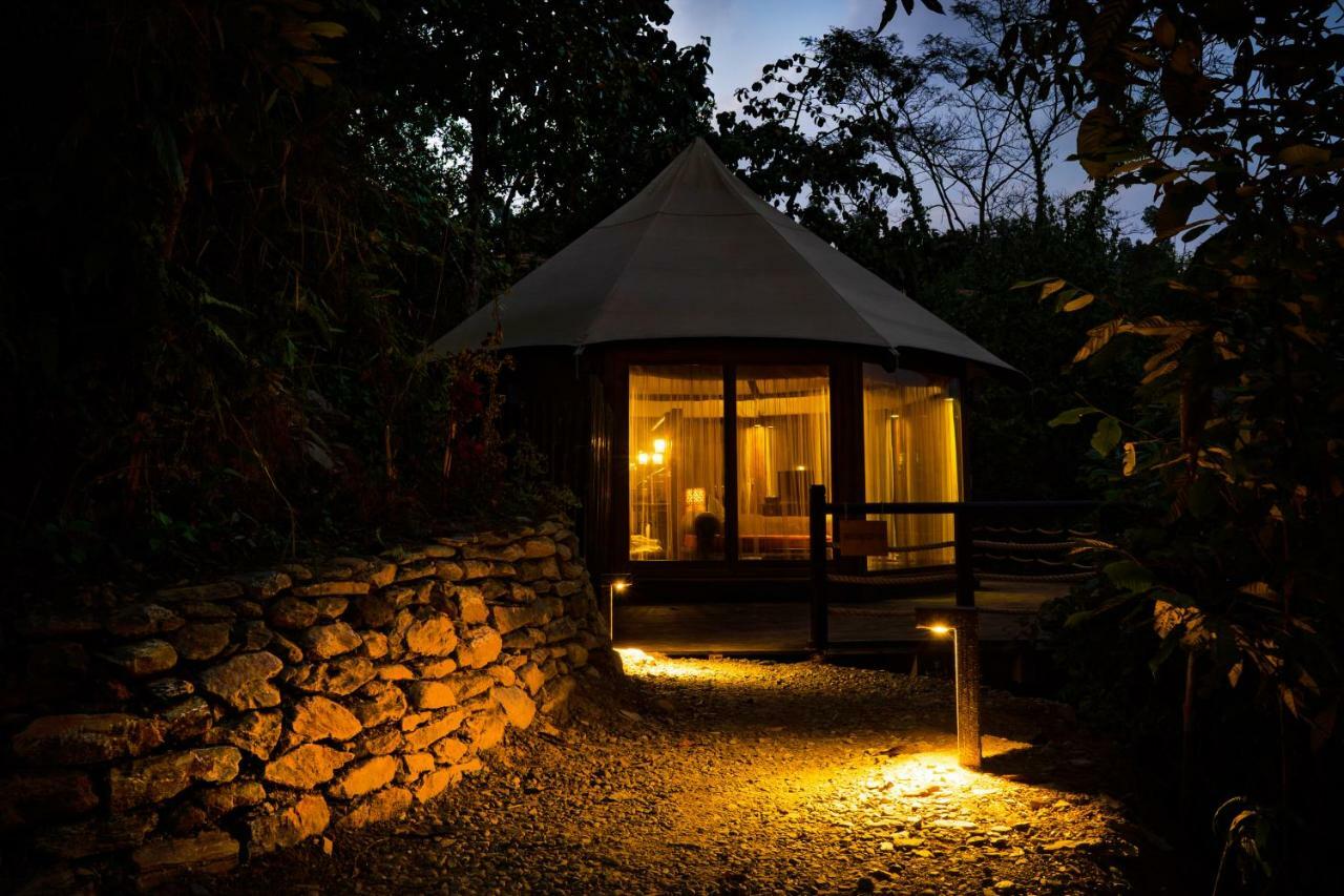 The Pavilions Himalayas Lake View Pokhara Exterior foto