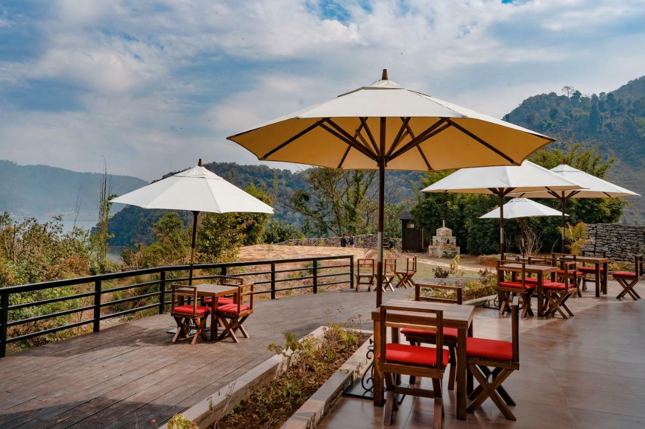 The Pavilions Himalayas Lake View Pokhara Exterior foto